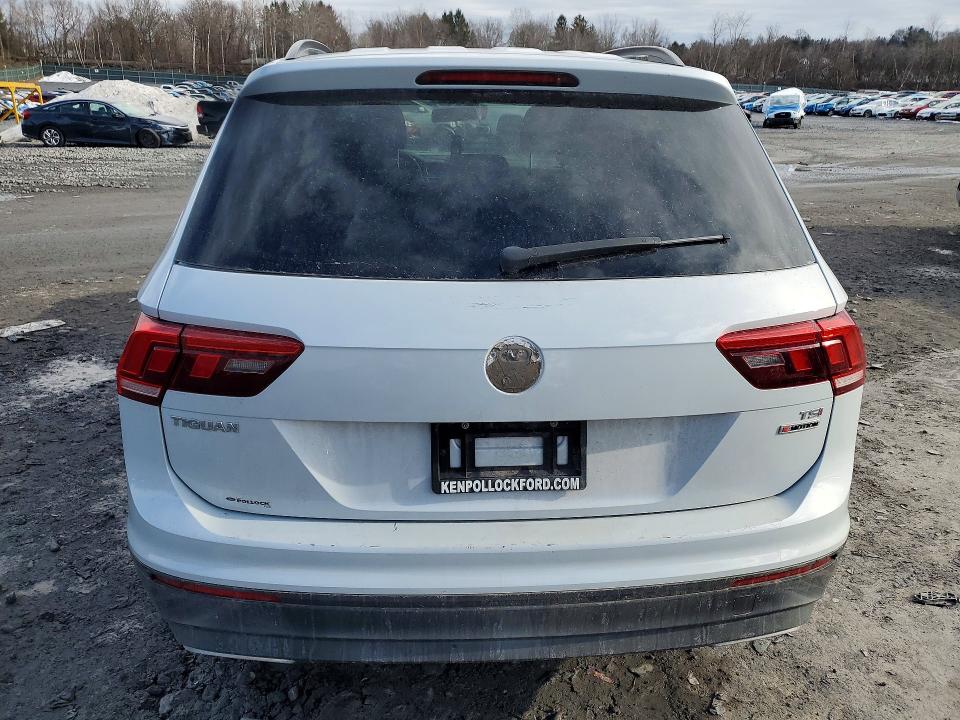 Продаж на аукціоні авто 2018 Volkswagen Tiguan, vin: 3VV0B7AX1JM069892, номер лоту: 78735575