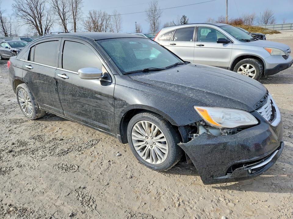 Продажа на аукционе авто 2013 Chrysler 200, vin: 1C3CCBCG3DN577773, номер лота: 79235485