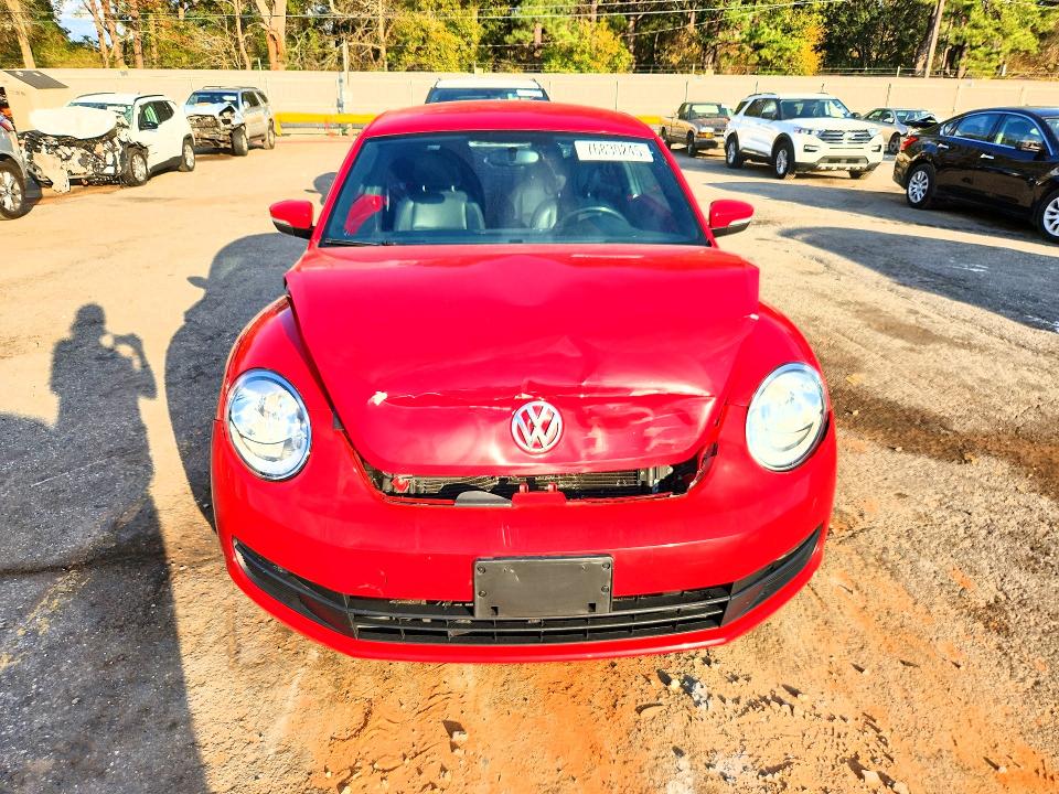 2014 Volkswagen Beetle მანქანა იყიდება აუქციონზე, vin: 3VWJ07AT9EM640229, აუქციონის ნომერი: 76830245