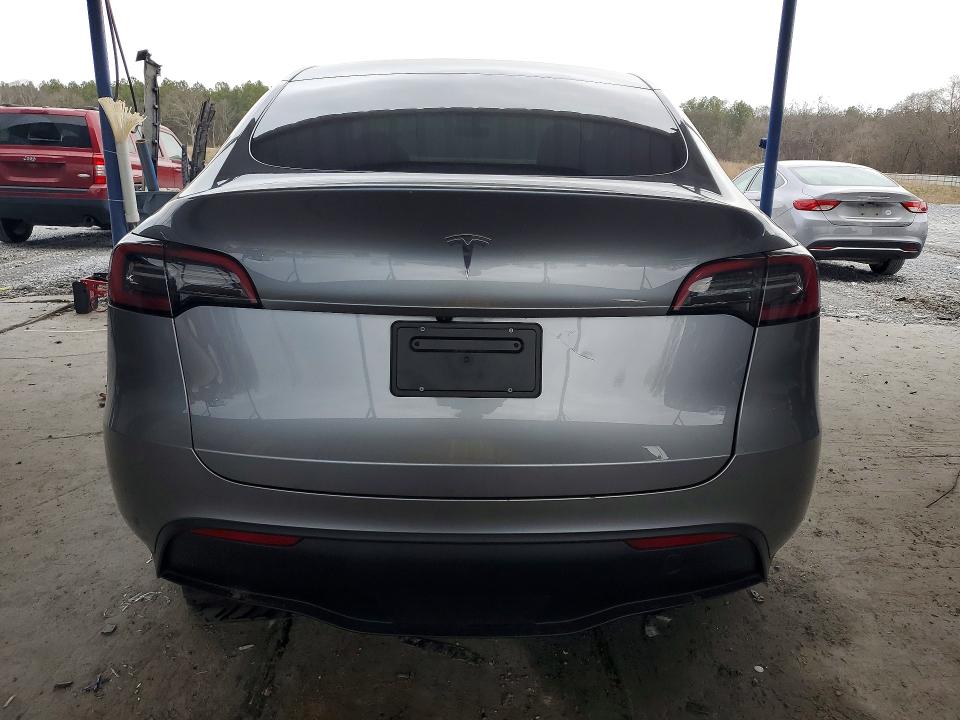 77429445 :رقم المزاد ، 7SAYGDED5RA332516 vin ، 2024 Tesla Model Y مزاد بيع