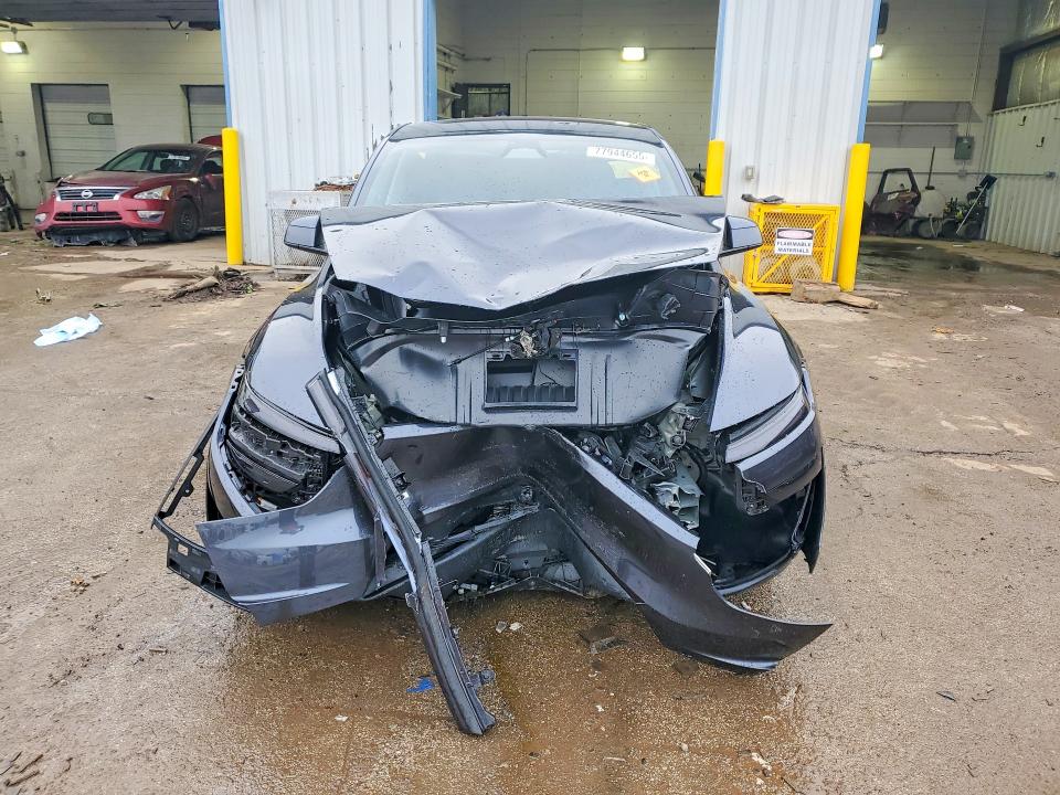 Продажа на аукционе авто 2026 Tesla Model Y, vin: 7SAYGDEE8TA499811, номер лота: 77944655