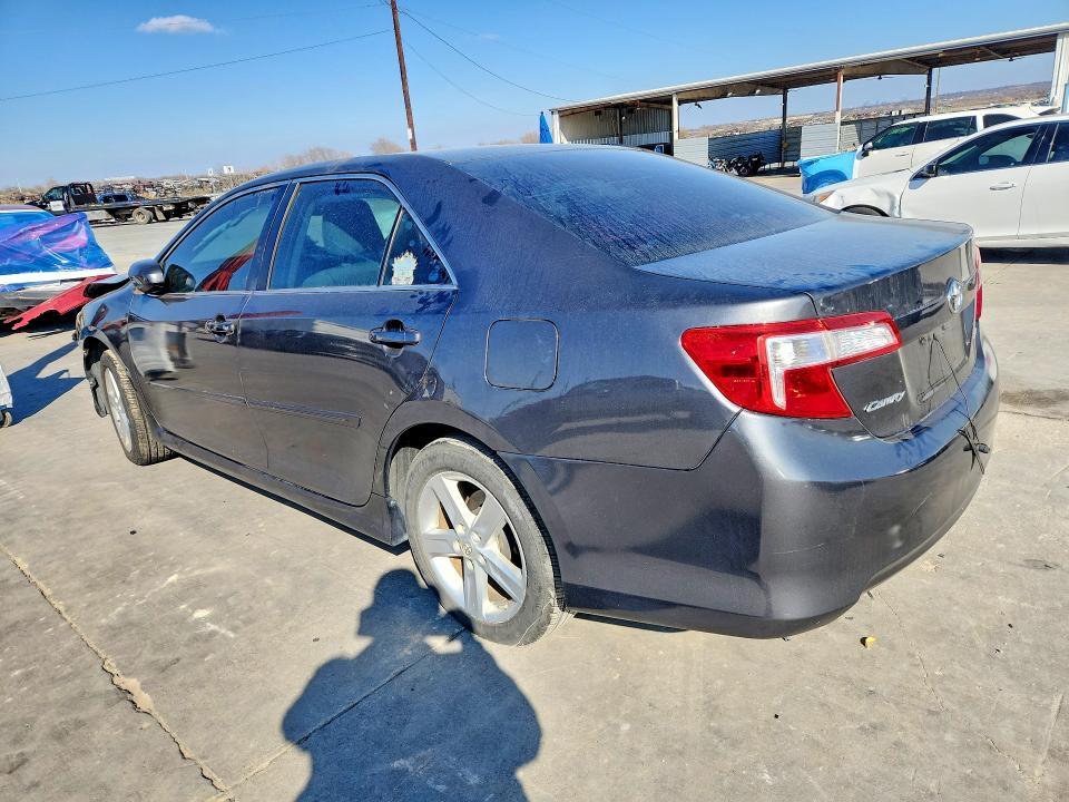Продажа на аукционе авто 2014 Toyota Camry, vin: 4T1BF1FK0EU747633, номер лота: 76220955