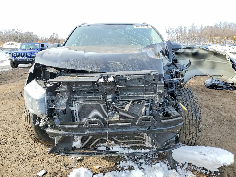 76161425 :رقم المزاد ، 3VVYX7B26NM041289 vin ، 2022 Volkswagen Taos مزاد بيع