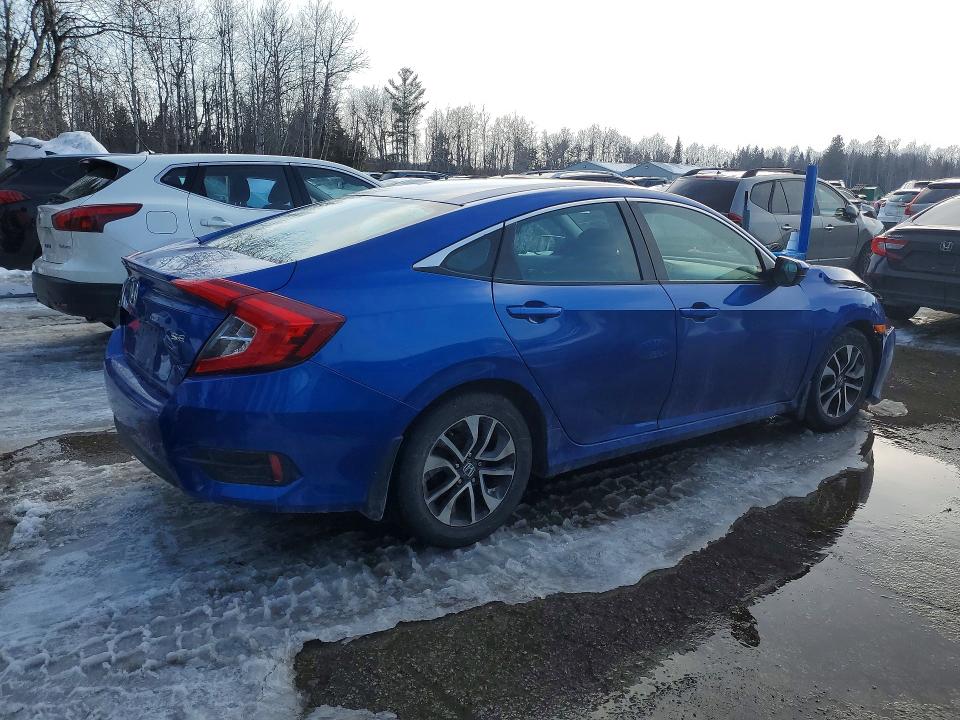 Продаж на аукціоні авто 2018 Honda Civic, vin: 2HGFC2F62JH035369, номер лоту: 79086965