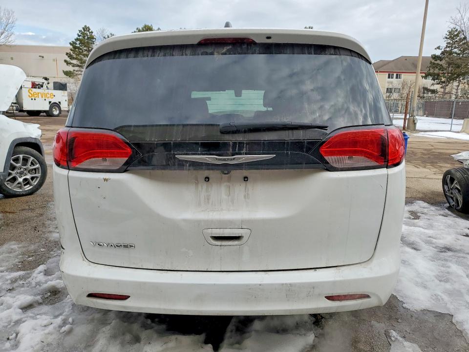Продажа на аукционе авто 2022 Chrysler Voyager, vin: 2C4RC1CG6NR211620, номер лота: 97850575