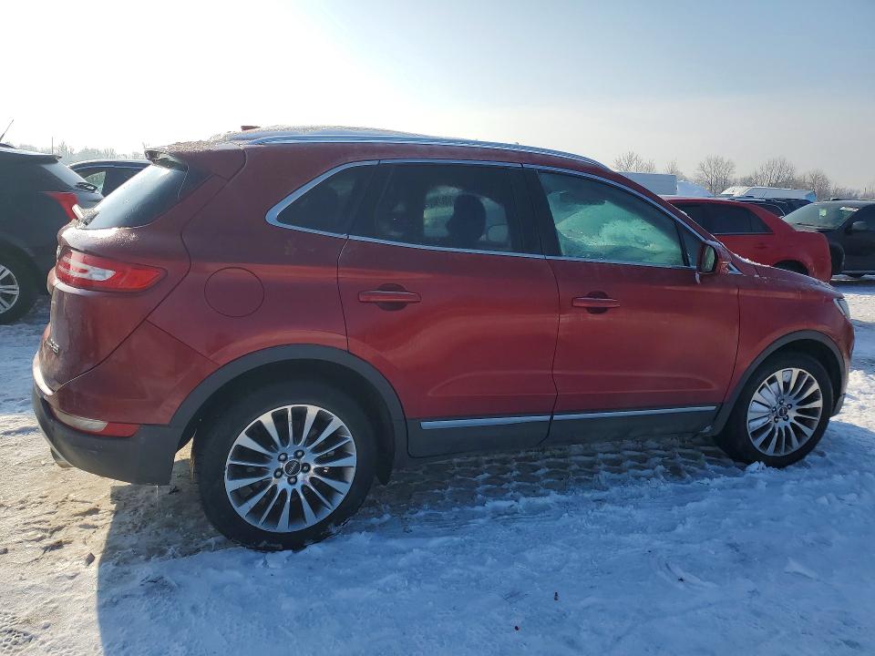 Продажа на аукционе авто 2015 Lincoln Mkc, vin: 5LMCJ2A92FUJ22257, номер лота: 76595235