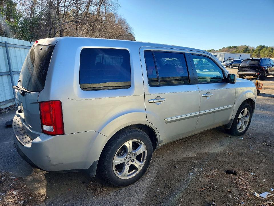 Продаж на аукціоні авто 2015 Honda Pilot Exl, vin: 5FNYF4H50FB054191, номер лоту: 76643205