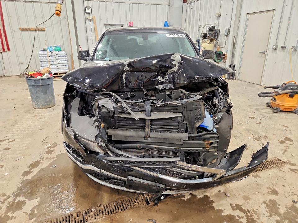 78313215 :رقم المزاد ، 1GKKNRLAXHZ167870 vin ، 2017 Gmc Acadia مزاد بيع