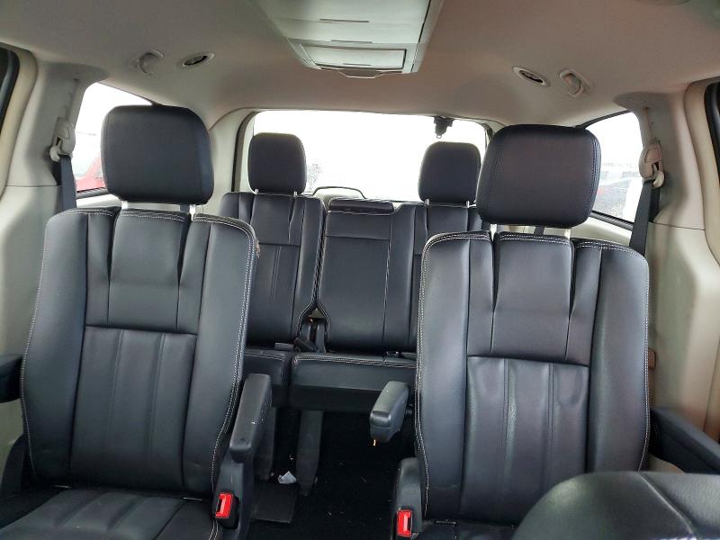 2014 Chrysler Town & Country მანქანა იყიდება აუქციონზე, vin: 2C4RC1BG1ER111166, აუქციონის ნომერი: 77972465