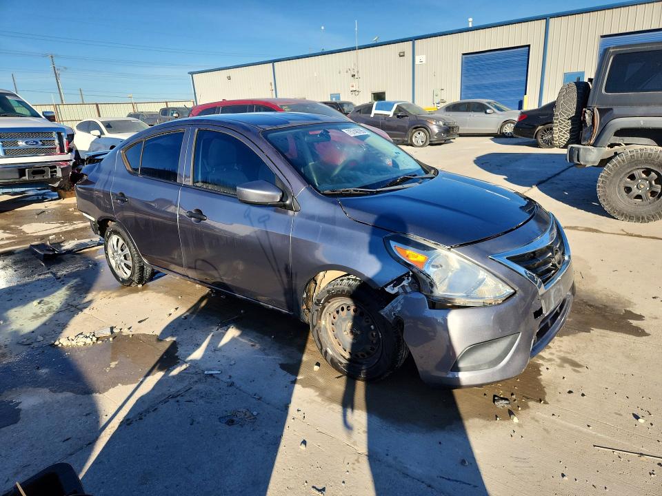 2018 Nissan Versa S მანქანა იყიდება აუქციონზე, vin: 3N1CN7AP8JL857158, აუქციონის ნომერი: 75748765