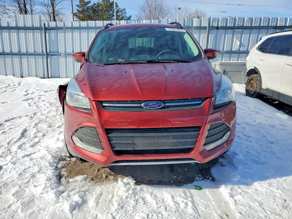 2015 Ford Escape მანქანა იყიდება აუქციონზე, vin: 1FMCU9G90FUC84110, აუქციონის ნომერი: 77281055