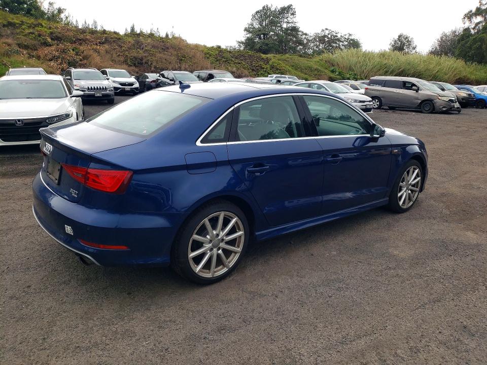 Продажа на аукционе авто 2015 Audi A3, vin: WAUKFGFF9F1018962, номер лота: 78130255