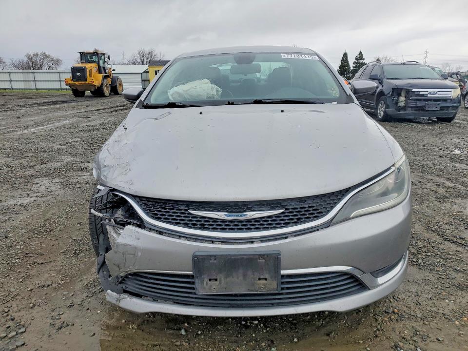 Продажа на аукционе авто 2015 Chrysler 200, vin: 1C3CCCABXFN697554, номер лота: 77781415