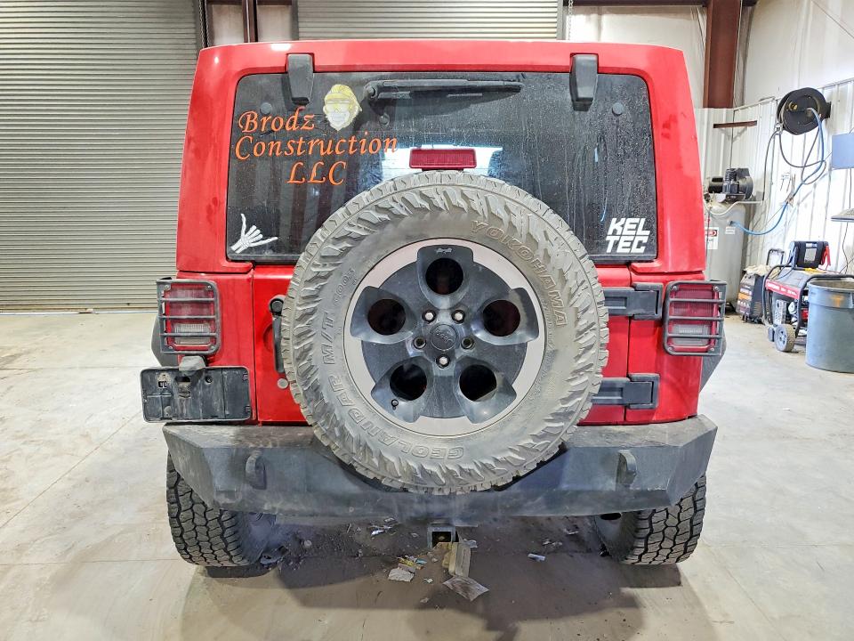 2014 Jeep Wrangler Unlimited მანქანა იყიდება აუქციონზე, vin: 1C4HJWEG1EL324346, აუქციონის ნომერი: 75732615