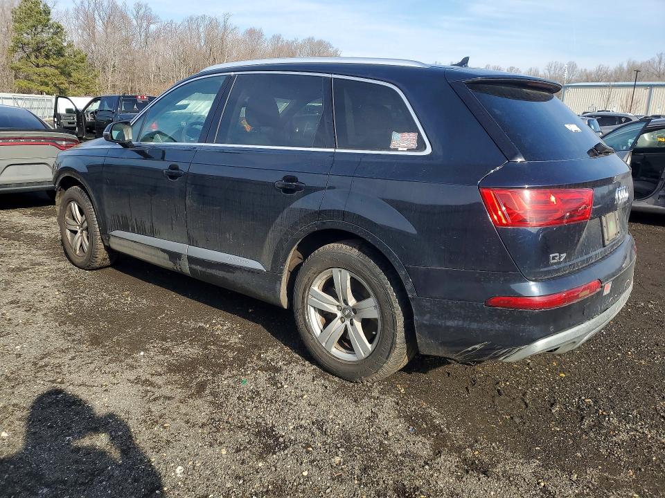 Продажа на аукционе авто 2017 Audi Q7, vin: WA1LHAF79HD047333, номер лота: 78319675
