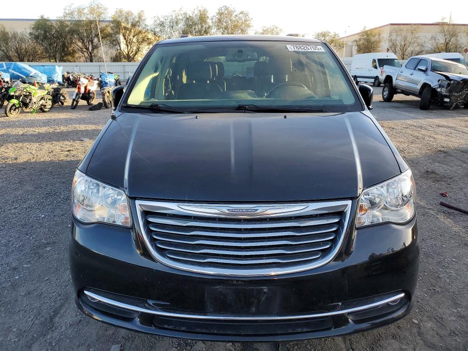 78826705 :رقم المزاد ، 2C4RC1BG7GR112602 vin ، 2016 Chrysler Town & Country مزاد بيع