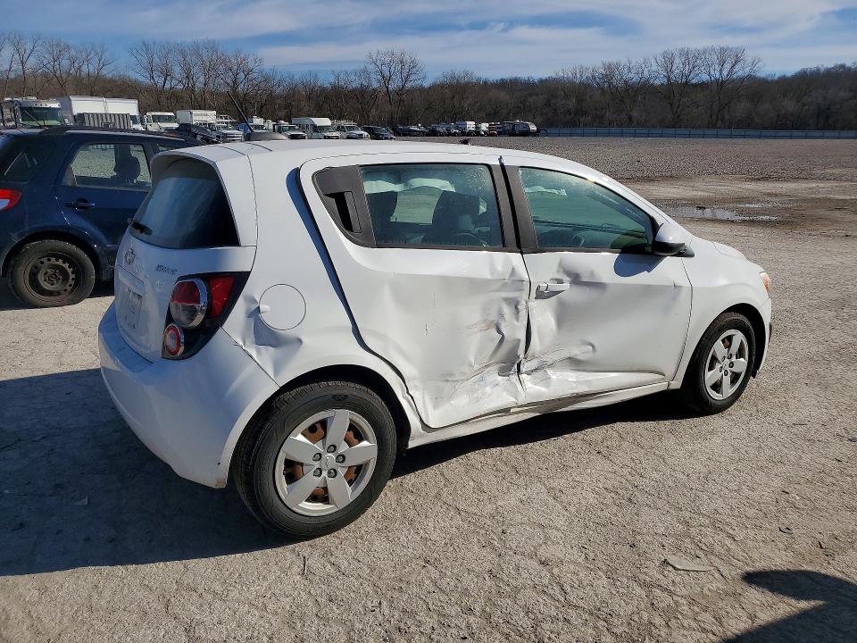 Продаж на аукціоні авто 2015 Chevrolet Sonic, vin: 1G1JA6SH1F4207238, номер лоту: 76741775