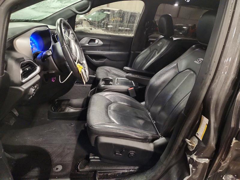 76138025 :رقم المزاد ، 2C4RC1EG6JR333465 vin ، 2018 Chrysler Pacifica مزاد بيع