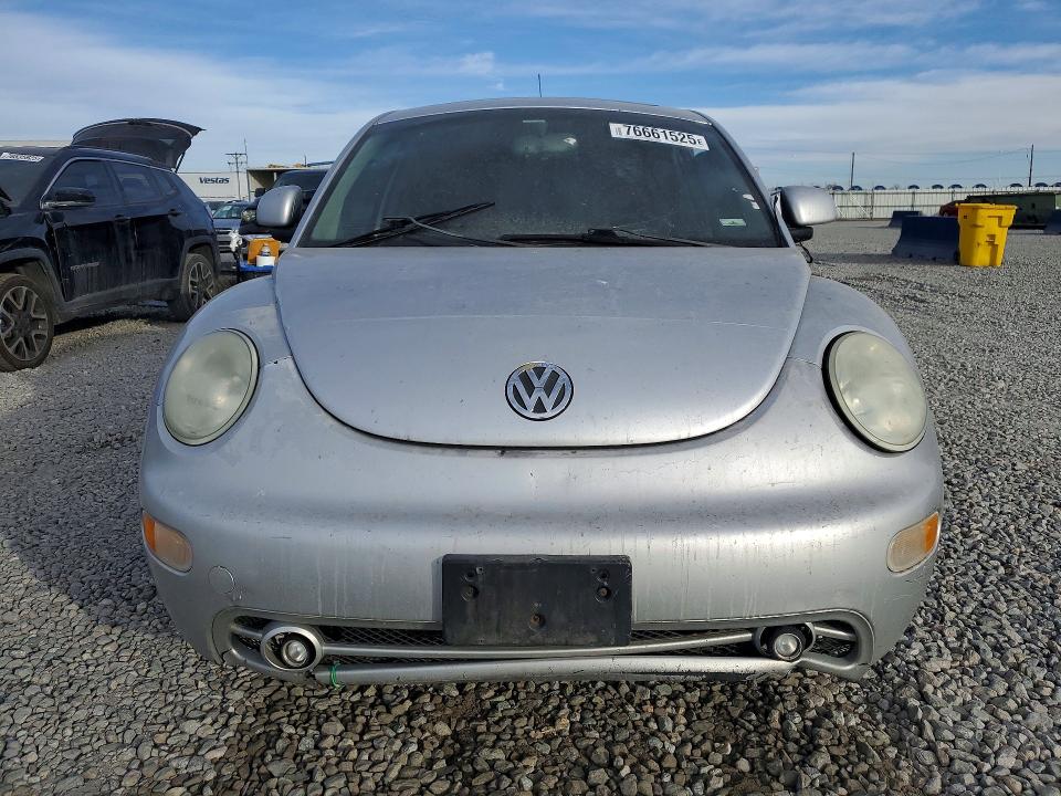 76661525 :رقم المزاد ، 3VWCA21C5YM473963 vin ، 2000 Volkswagen New Beetle مزاد بيع