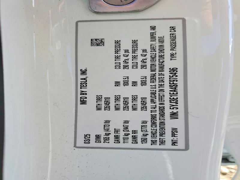 2025 Tesla Model 3 მანქანა იყიდება აუქციონზე, vin: 5YJ3E1EA4SF975496, აუქციონის ნომერი: 77244035
