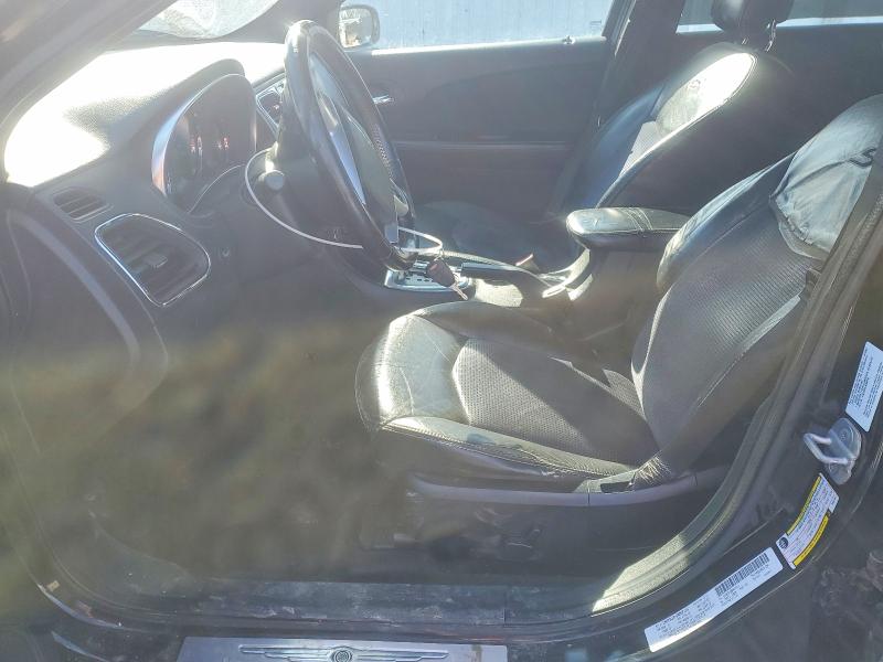76408785 :رقم المزاد ، 1C3BC8FG8BN612511 vin ، 2011 Chrysler 200 مزاد بيع