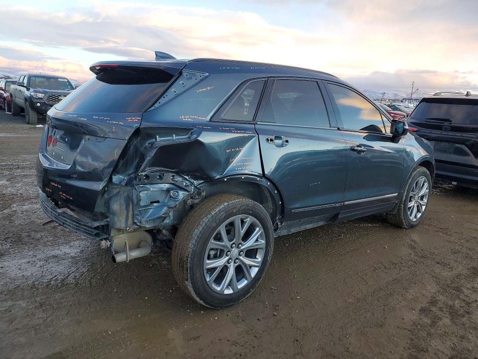 Продажа на аукционе авто 2021 Cadillac Xt5, vin: 1GYKNGRS1MZ105861, номер лота: 73943575