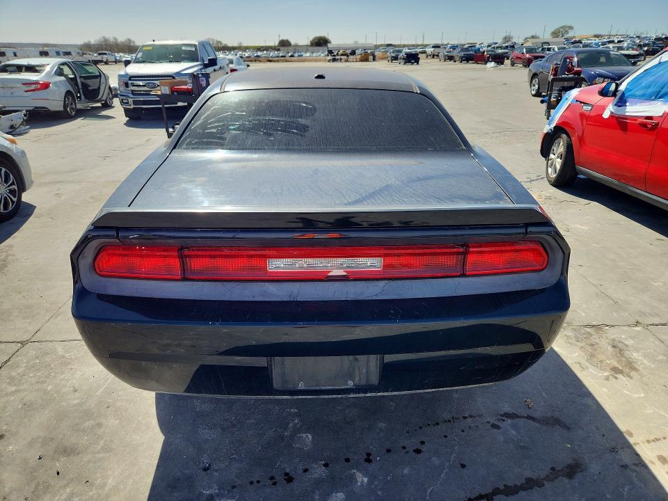 2010 Dodge Challenger მანქანა იყიდება აუქციონზე, vin: 2B3CJ5DT5AH321168, აუქციონის ნომერი: 77631355