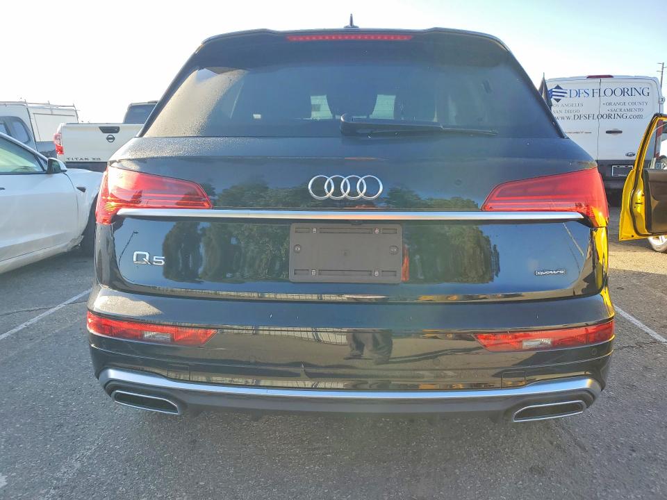 76838835 :رقم المزاد ، WA1G2AFY4R2075498 vin ، 2024 Audi Q5 E مزاد بيع