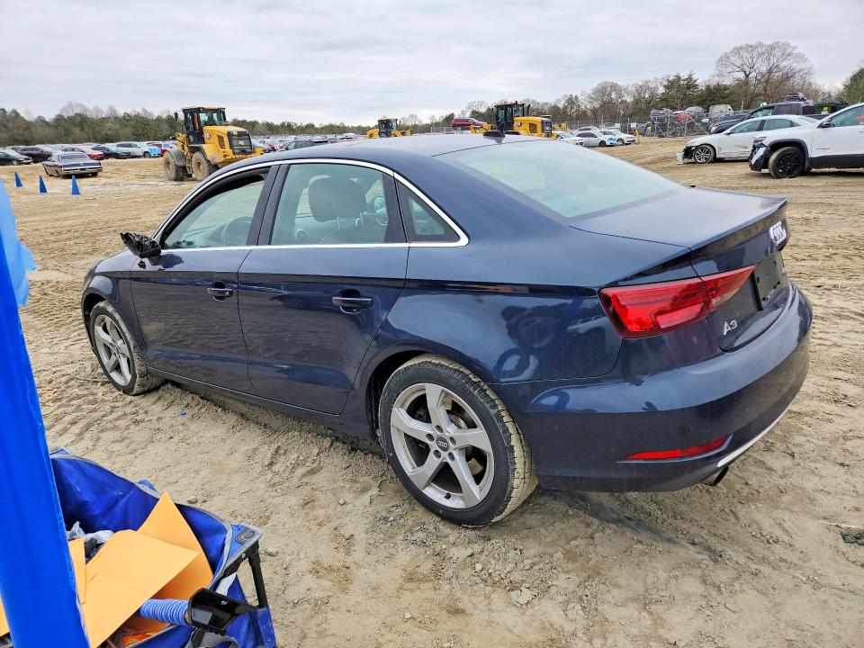 Продаж на аукціоні авто 2019 Audi A3, vin: WAUBEGFF8K1019159, номер лоту: 76932635