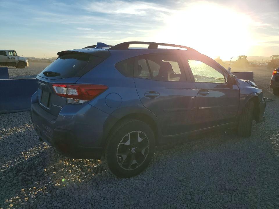 76166725 :رقم المزاد ، JF2GTABC6JH339742 vin ، 2018 Subaru Crosstrek مزاد بيع