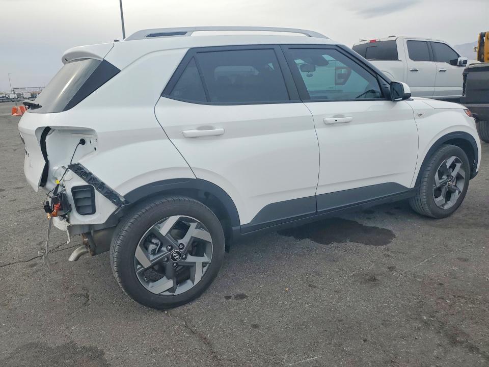 Продажа на аукционе авто 2024 Hyundai Venue, vin: KMHRC8A34RU329579, номер лота: 77158065