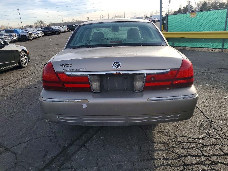 2003 Mercury Grand Marquis მანქანა იყიდება აუქციონზე, vin: 2MEFM75W53X710049, აუქციონის ნომერი: 76869595