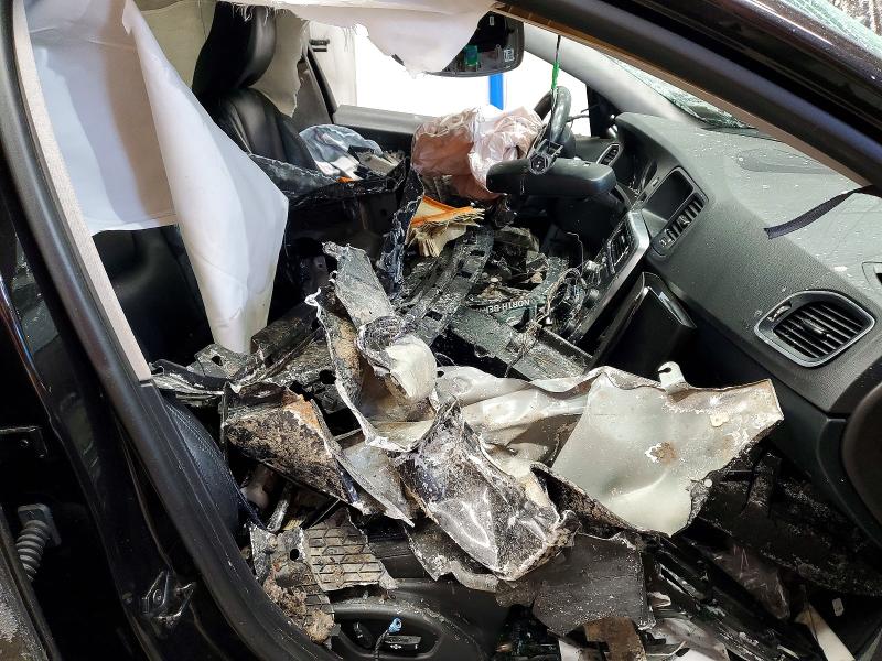 75381275 :رقم المزاد ، YV1902FH4B2003811 vin ، 2011 Volvo S60 مزاد بيع