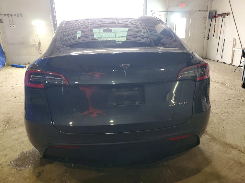 Продажа на аукционе авто 2021 Tesla Model Y, vin: 5YJYGDEE9MF112040, номер лота: 77652035