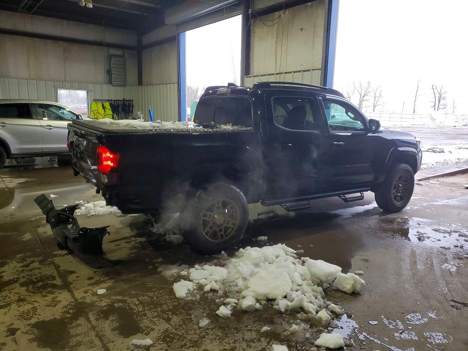 Продажа на аукционе авто 2022 Toyota Tacoma Dou, vin: 3TMCZ5AN9NM475757, номер лота: 78318615