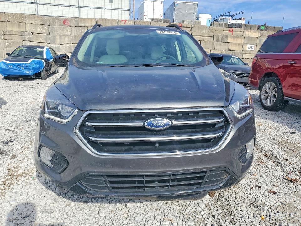 78713975 :رقم المزاد ، 1FMCU9HD1JUC56392 vin ، 2018 Ford Escape مزاد بيع