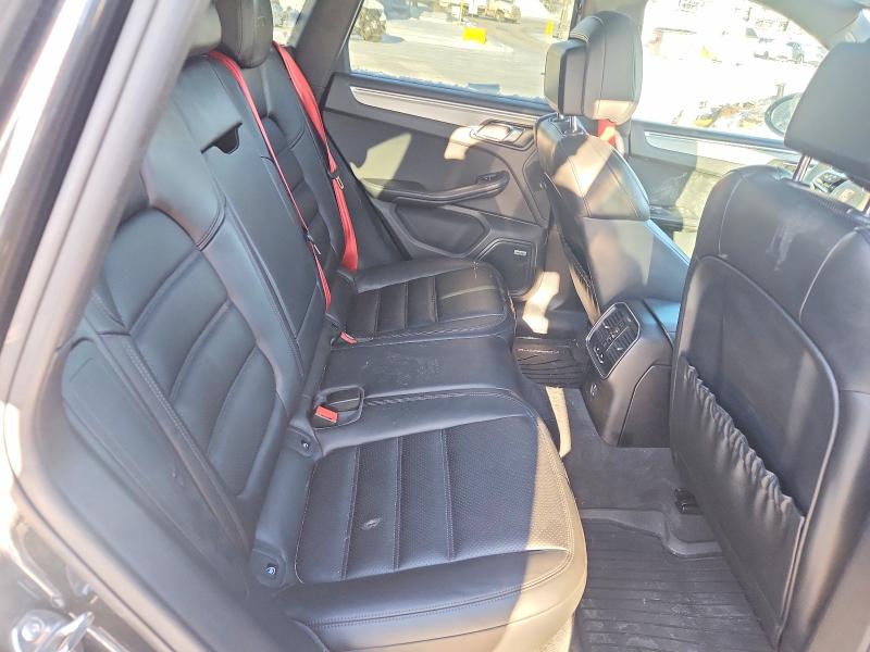 Aukcja sprzedaży 2018 Porsche Macan, vin: WP1AG2A59JLB62536, numer aukcji: 72624045