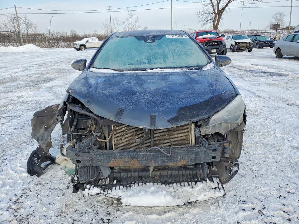 77684925 :رقم المزاد ، 2T1BURHE8JC978576 vin ، 2018 Toyota Corolla مزاد بيع