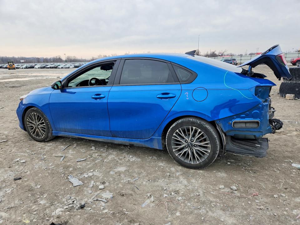77668945 :رقم المزاد ، 3KPF54AD6PE587052 vin ، 2023 Kia Forte مزاد بيع