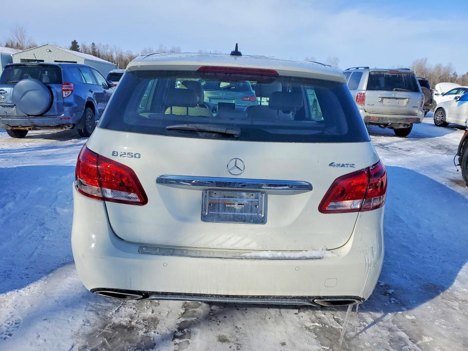 Продажа на аукционе авто 2015 Mercedes-benz B, vin: WDDMH4GB0FJ365442, номер лота: 76656875