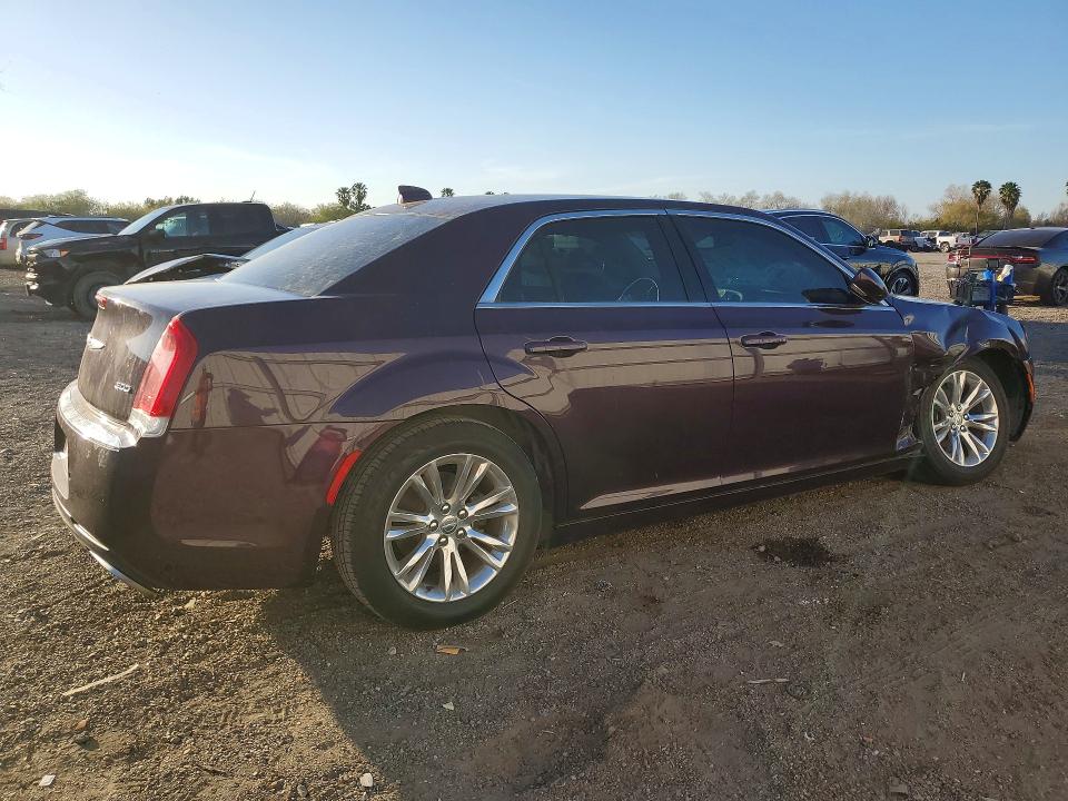 2021 Chrysler 300 მანქანა იყიდება აუქციონზე, vin: 2C3CCAAG1MH512071, აუქციონის ნომერი: 75673175