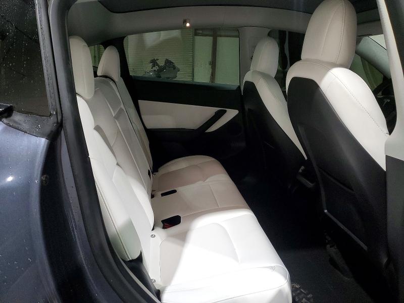 Продажа на аукционе авто 2022 Tesla Model Y, vin: 7SAYGDEFXNF383136, номер лота: 79049505