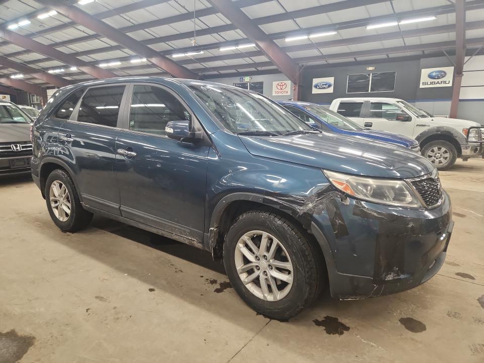 76393785 :رقم المزاد ، 5XYKT3A6XEG504139 vin ، 2014 Kia Sorento Lx مزاد بيع
