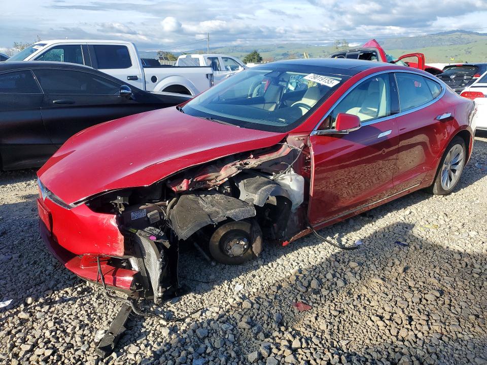 Продаж на аукціоні авто 2018 Tesla Model S, vin: 5YJSA1E27JF281349, номер лоту: 79019155
