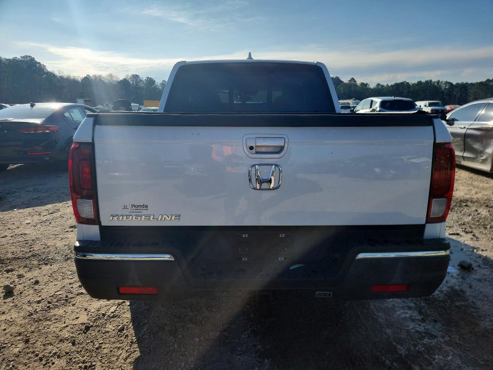 Продажа на аукционе авто 2020 Honda Ridgeline, vin: 5FPYK2F5XLB000662, номер лота: 77205455