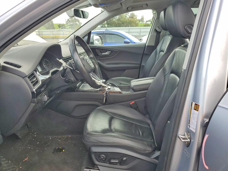 Продажа на аукционе авто 2017 Audi Q7, vin: WA1AAAF75HD004023, номер лота: 77812085