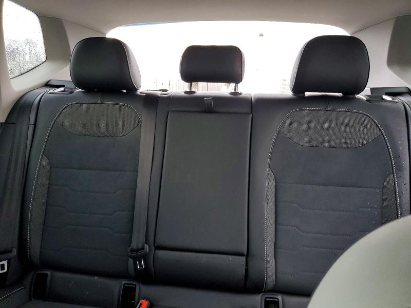 78077555 :رقم المزاد ، 3VVEC7B25SM037437 vin ، 2025 Volkswagen Taos مزاد بيع
