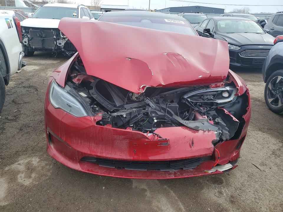 Продажа на аукционе авто 2025 Tesla Model S, vin: 5YJSA1E56SF549822, номер лота: 76798535