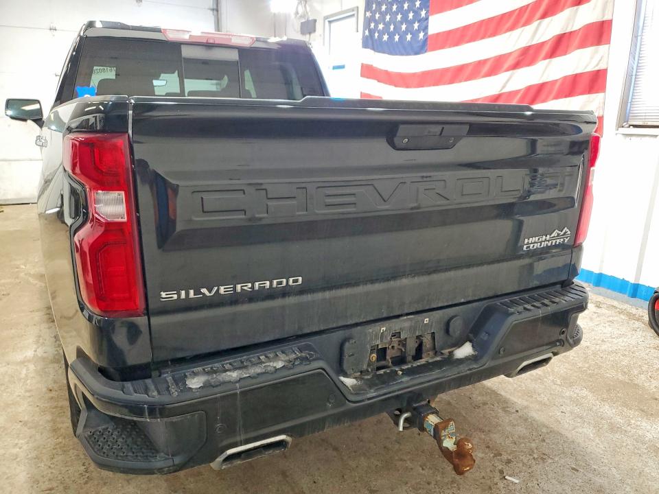 Продажа на аукционе авто 2019 Chevrolet Silverado, vin: 1GCUYHEL6KZ224108, номер лота: 76180265