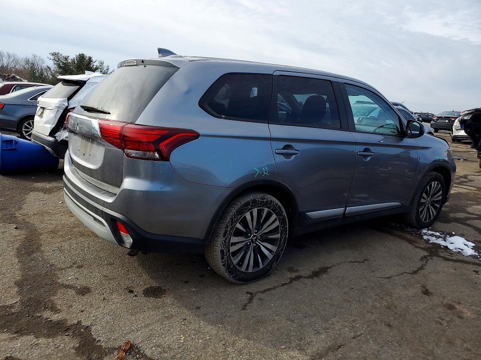 Продаж на аукціоні авто 2020 Mitsubishi Outlander, vin: JA4AD2A36LZ004450, номер лоту: 78780485